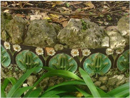2010 - Museu da Cerâmica - Caldas da Rainha. Azulejos do Museu da Cerâmica, Caldas da Rainha, furtados a 1 de Março de 2010.