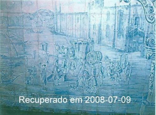 2002 - Rua de Santa Catarina. Vários painéis de azulejos do Século XIX, figurativos e de padrão, furtados do n.º 27 da Rua de Santa Catarina em Lisboa em Março de 2002.